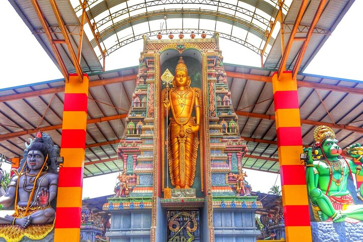 Visit Salt factory and the Famous Munneswaram Hindu Temple From Negombo - Photo 1 of 5